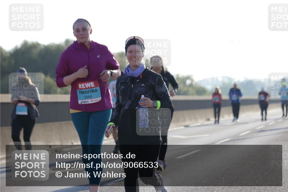 03.10.2025 - Köhlbrandbrückenlauf Jannik Wohlers http://msf.ph/oto/9066533 03.10.2025 09:27:37 Position 3 2666 meine-sportfotos.de