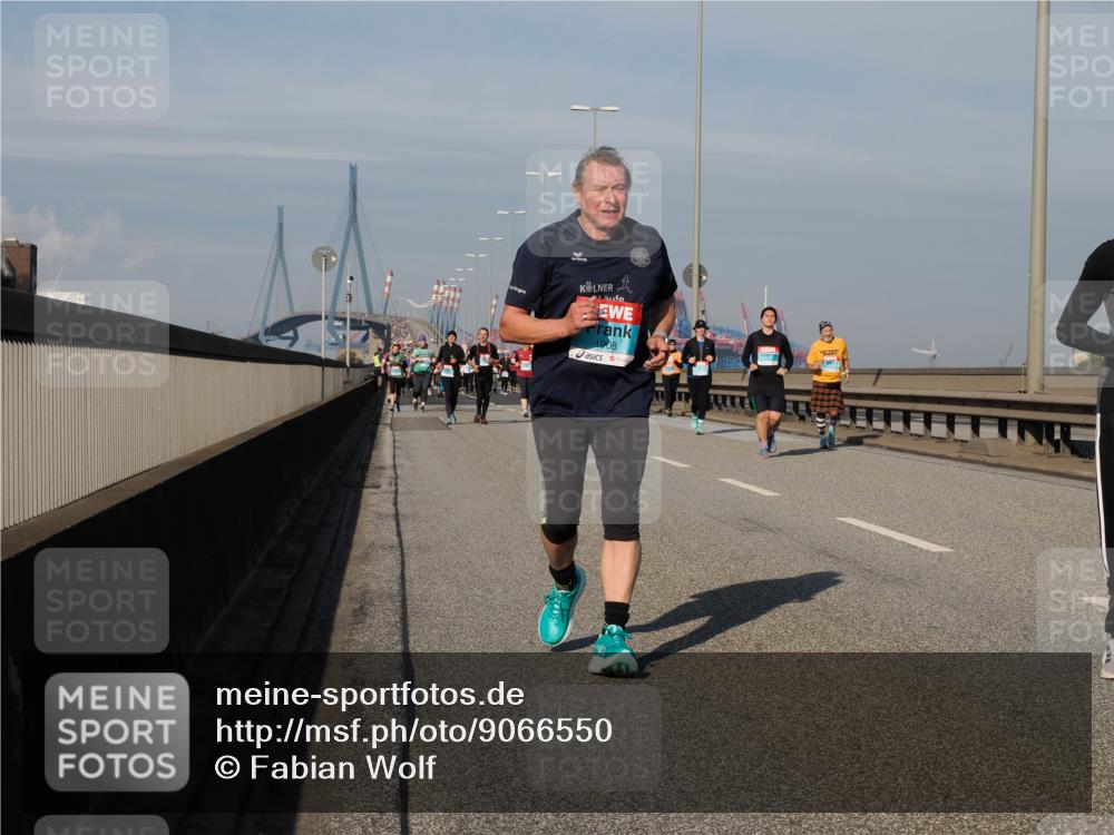 03.10.2025 - Köhlbrandbrückenlauf Fabian Wolf http://msf.ph/oto/9066550 03.10.2025 10:09:31 Position 3 1908 meine-sportfotos.de