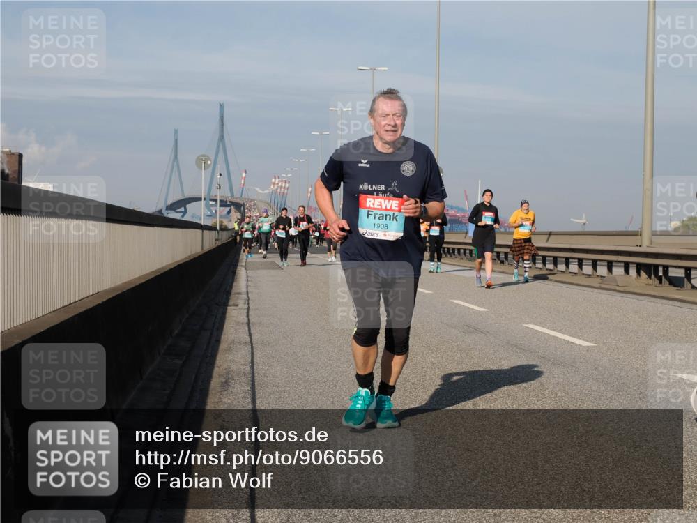 03.10.2025 - Köhlbrandbrückenlauf Fabian Wolf http://msf.ph/oto/9066556 03.10.2025 10:09:31 Position 3 1908 meine-sportfotos.de