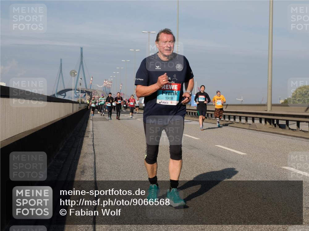 03.10.2025 - Köhlbrandbrückenlauf Fabian Wolf http://msf.ph/oto/9066568 03.10.2025 10:09:31 Position 3 1908 meine-sportfotos.de