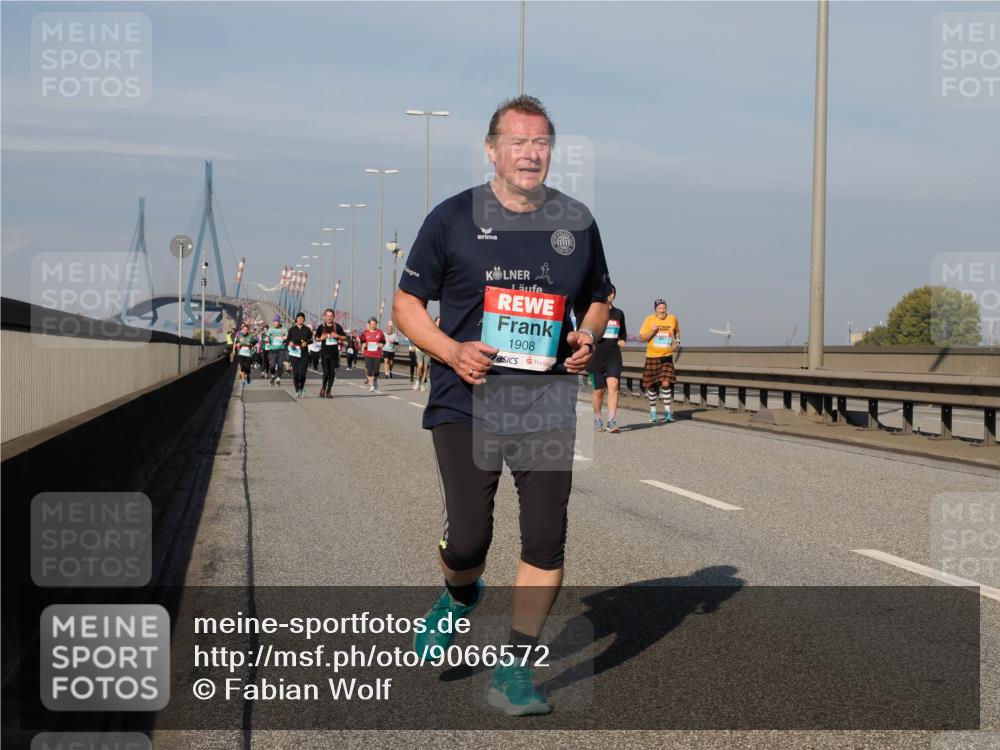 03.10.2025 - Köhlbrandbrückenlauf Fabian Wolf http://msf.ph/oto/9066572 03.10.2025 10:09:32 Position 3 1908 meine-sportfotos.de