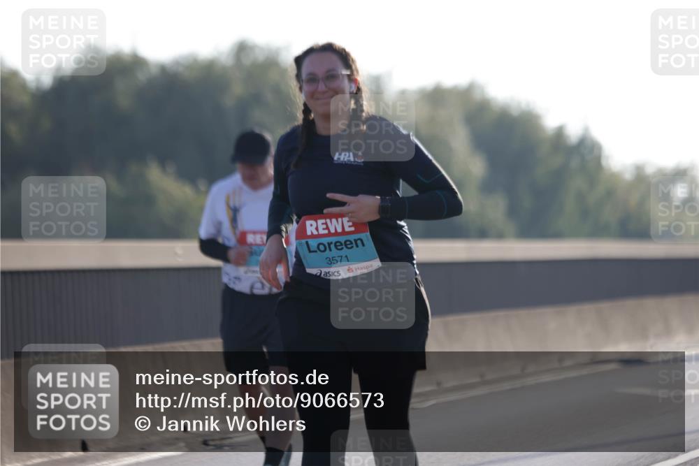 03.10.2025 - Köhlbrandbrückenlauf Jannik Wohlers http://msf.ph/oto/9066573 03.10.2025 09:27:38 Position 3 3571 meine-sportfotos.de