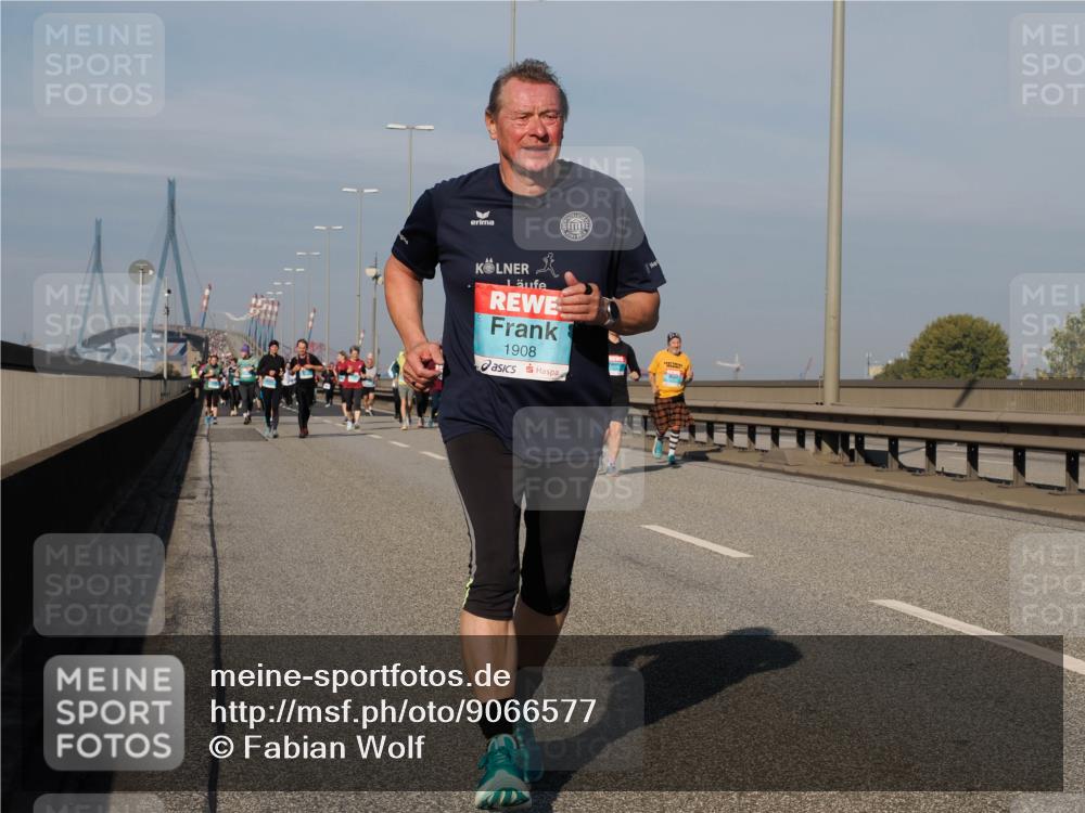 03.10.2025 - Köhlbrandbrückenlauf Fabian Wolf http://msf.ph/oto/9066577 03.10.2025 10:09:32 Position 3 1908 meine-sportfotos.de