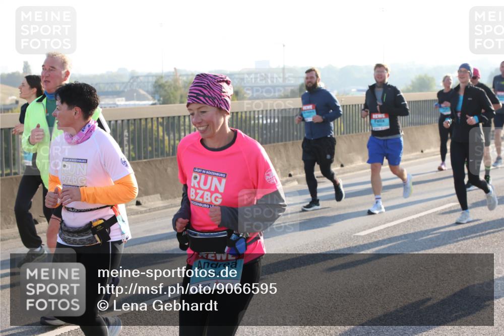 03.10.2025 - Köhlbrandbrückenlauf Lena Gebhardt http://msf.ph/oto/9066595 03.10.2025 09:23:13 Position 1 1804 meine-sportfotos.de