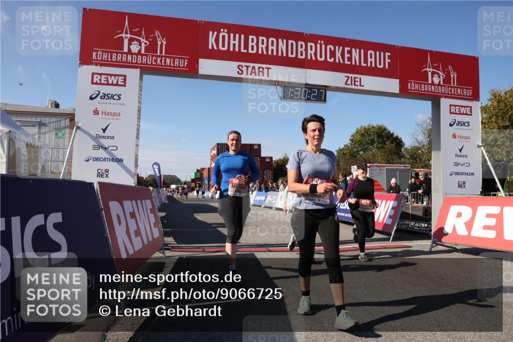 03.10.2025 - Köhlbrandbrückenlauf Lena Gebhardt http://msf.ph/oto/9066725 03.10.2025 13:30:27 Ziel 4823, 4927, 5017, 5060, 5157, 5174, 5233, 5346, 6078, 6219 meine-sportfotos.de