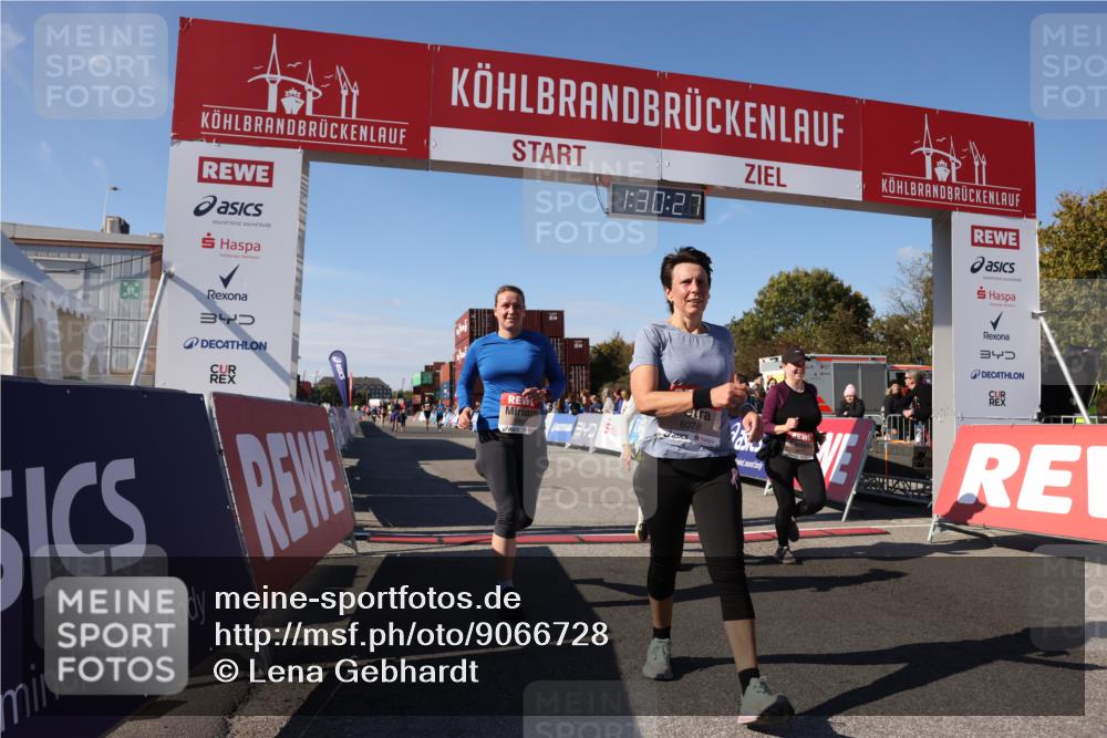 03.10.2025 - Köhlbrandbrückenlauf Lena Gebhardt http://msf.ph/oto/9066728 03.10.2025 13:30:27 Ziel 4823, 4927, 5017, 5060, 5157, 5174, 5233, 5346, 6078, 6219 meine-sportfotos.de