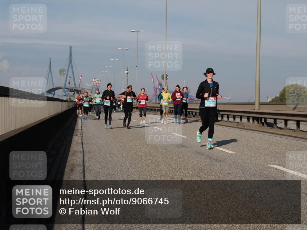 03.10.2025 - Köhlbrandbrückenlauf Fabian Wolf http://msf.ph/oto/9066745 03.10.2025 10:09:39 Position 3  meine-sportfotos.de