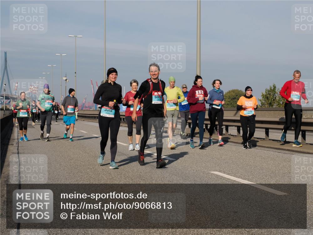 03.10.2025 - Köhlbrandbrückenlauf Fabian Wolf http://msf.ph/oto/9066813 03.10.2025 10:09:46 Position 3 3383 meine-sportfotos.de