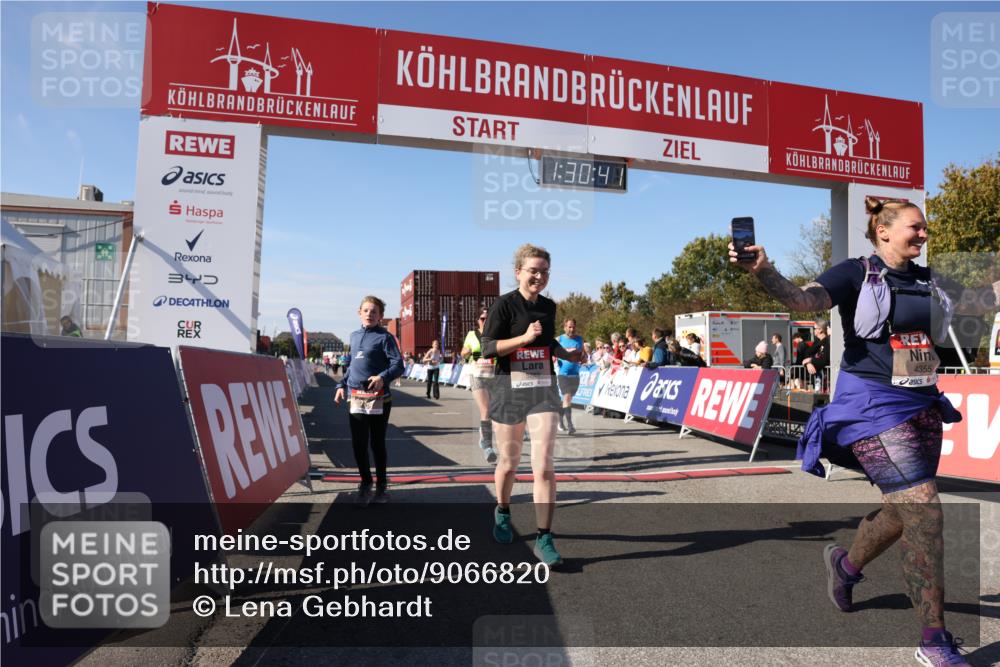 03.10.2025 - Köhlbrandbrückenlauf Lena Gebhardt http://msf.ph/oto/9066820 03.10.2025 13:30:42 Ziel 4355, 4840, 4841, 4937, 5289, 5391, 6170, 6223, 6347 meine-sportfotos.de