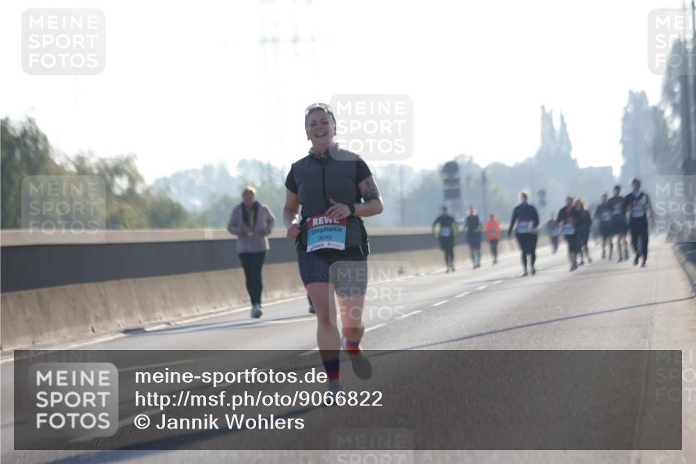 03.10.2025 - Köhlbrandbrückenlauf Jannik Wohlers http://msf.ph/oto/9066822 03.10.2025 09:28:13 Position 3 3649 meine-sportfotos.de