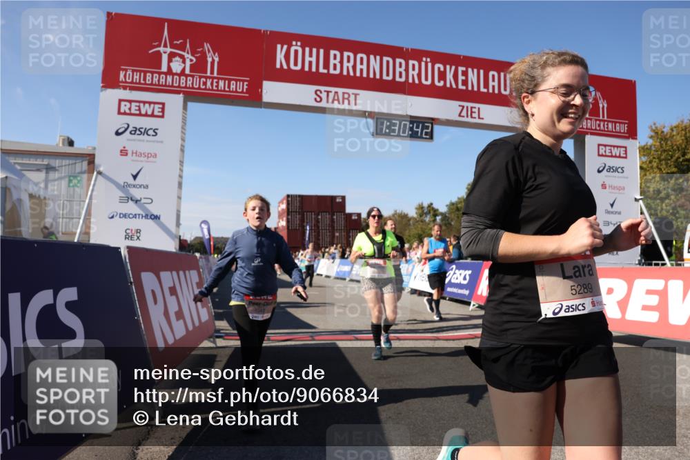 03.10.2025 - Köhlbrandbrückenlauf Lena Gebhardt http://msf.ph/oto/9066834 03.10.2025 13:30:42 Ziel 4355, 4840, 4841, 4937, 5289, 5391, 6170, 6223, 6347 meine-sportfotos.de
