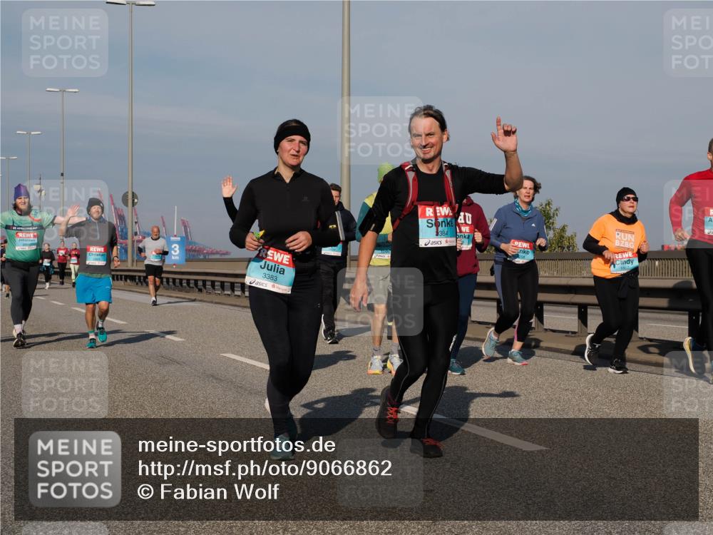 03.10.2025 - Köhlbrandbrückenlauf Fabian Wolf http://msf.ph/oto/9066862 03.10.2025 10:09:47 Position 3 3383, 40, 384 meine-sportfotos.de