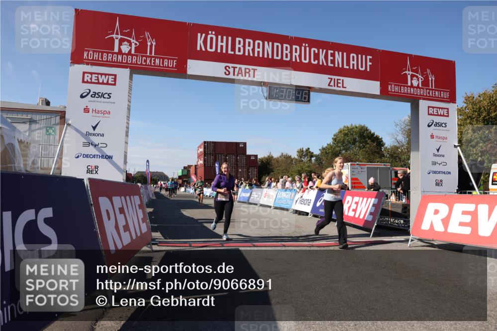 03.10.2025 - Köhlbrandbrückenlauf Lena Gebhardt http://msf.ph/oto/9066891 03.10.2025 13:30:47 Ziel 4355, 4840, 4841, 4937, 5005, 5142, 5289, 5391, 5402, 6170, 6223, 6347 meine-sportfotos.de