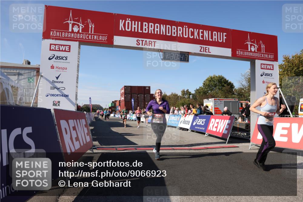 03.10.2025 - Köhlbrandbrückenlauf Lena Gebhardt http://msf.ph/oto/9066923 03.10.2025 13:30:48 Ziel 4355, 4840, 4841, 4937, 5005, 5142, 5289, 5391, 5402, 6170, 6223, 6347 meine-sportfotos.de