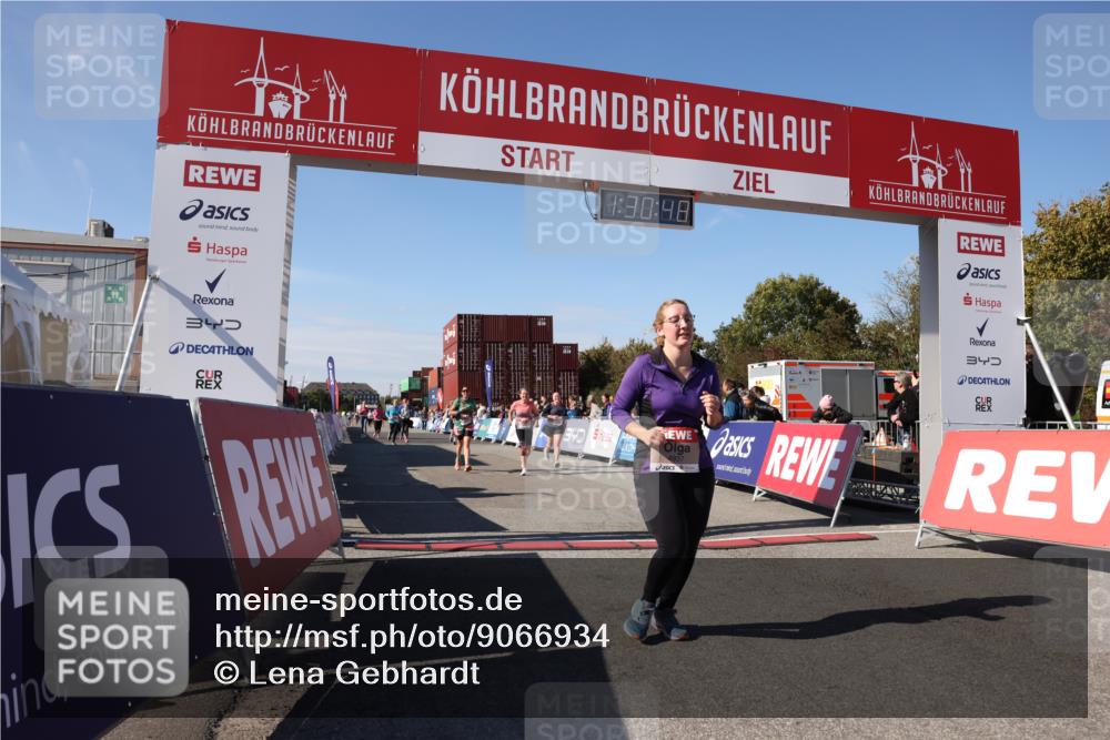 03.10.2025 - Köhlbrandbrückenlauf Lena Gebhardt http://msf.ph/oto/9066934 03.10.2025 13:30:48 Ziel 4355, 4840, 4841, 4937, 5005, 5142, 5289, 5391, 5402, 6170, 6223, 6347 meine-sportfotos.de