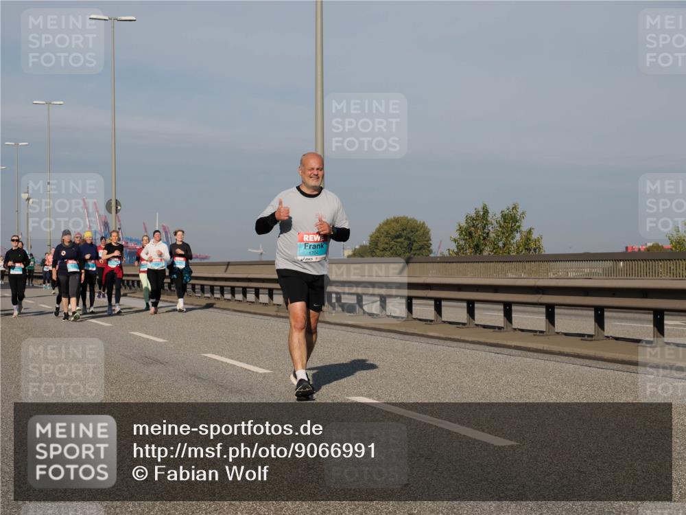 03.10.2025 - Köhlbrandbrückenlauf Fabian Wolf http://msf.ph/oto/9066991 03.10.2025 10:09:57 Position 3 1704 meine-sportfotos.de
