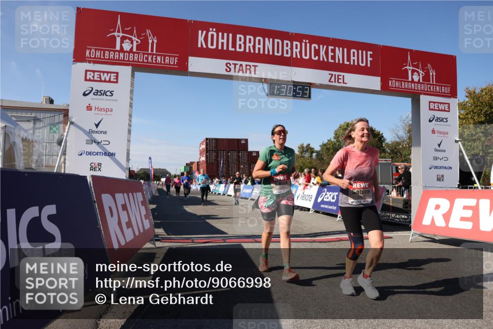 03.10.2025 - Köhlbrandbrückenlauf Lena Gebhardt http://msf.ph/oto/9066998 03.10.2025 13:30:53 Ziel 4715, 4734, 4937, 5005, 5142, 5206, 5349, 5391, 5402, 5938, 6537 meine-sportfotos.de