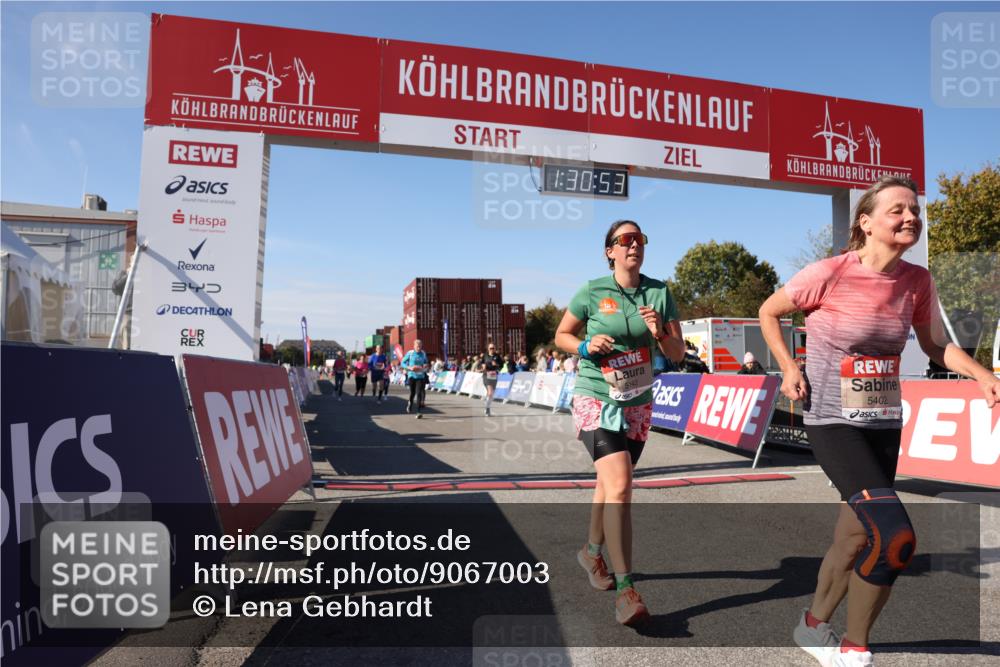 03.10.2025 - Köhlbrandbrückenlauf Lena Gebhardt http://msf.ph/oto/9067003 03.10.2025 13:30:54 Ziel 4715, 4734, 4937, 5005, 5142, 5185, 5206, 5349, 5391, 5402, 5938, 6537 meine-sportfotos.de