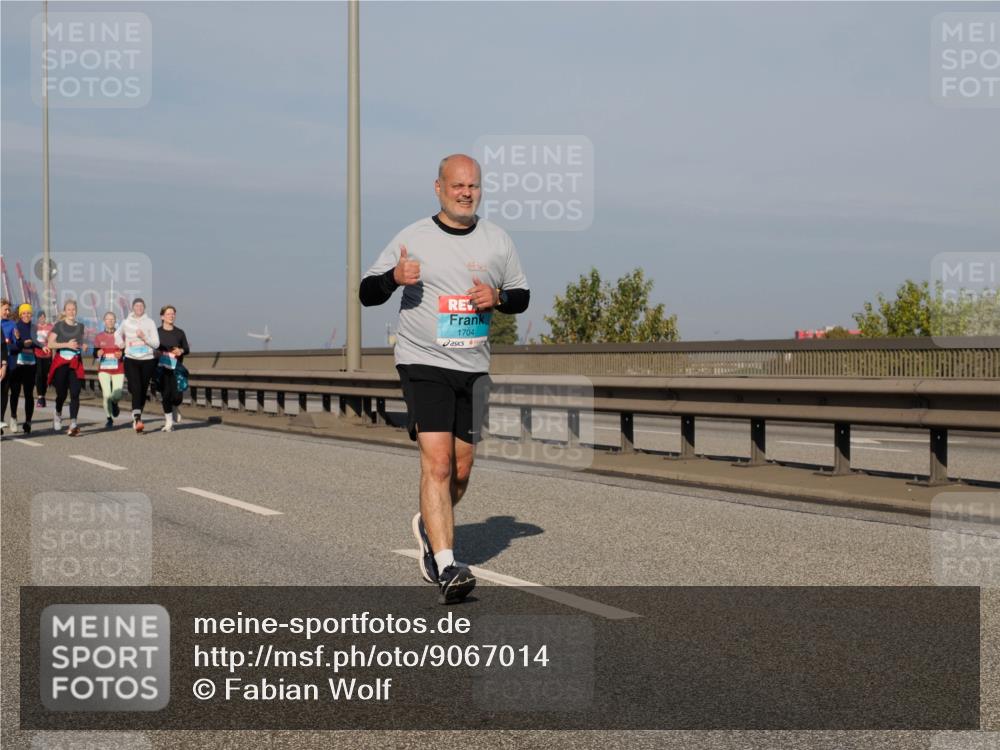 03.10.2025 - Köhlbrandbrückenlauf Fabian Wolf http://msf.ph/oto/9067014 03.10.2025 10:09:58 Position 3 1704 meine-sportfotos.de