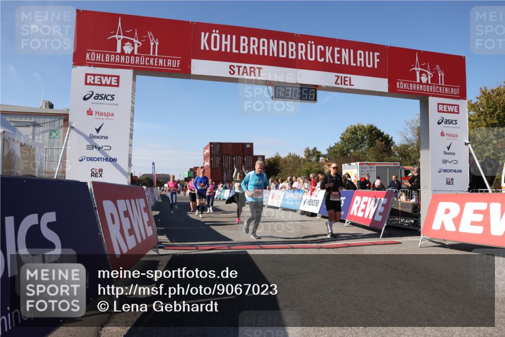 03.10.2025 - Köhlbrandbrückenlauf Lena Gebhardt http://msf.ph/oto/9067023 03.10.2025 13:30:57 Ziel 4715, 4734, 5005, 5142, 5185, 5206, 5349, 5402, 5938, 6537 meine-sportfotos.de