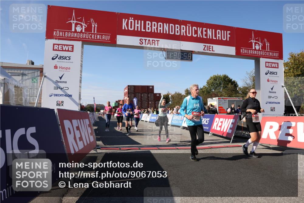 03.10.2025 - Köhlbrandbrückenlauf Lena Gebhardt http://msf.ph/oto/9067053 03.10.2025 13:30:58 Ziel 4715, 4734, 5005, 5142, 5185, 5206, 5349, 5402, 5938, 6537 meine-sportfotos.de
