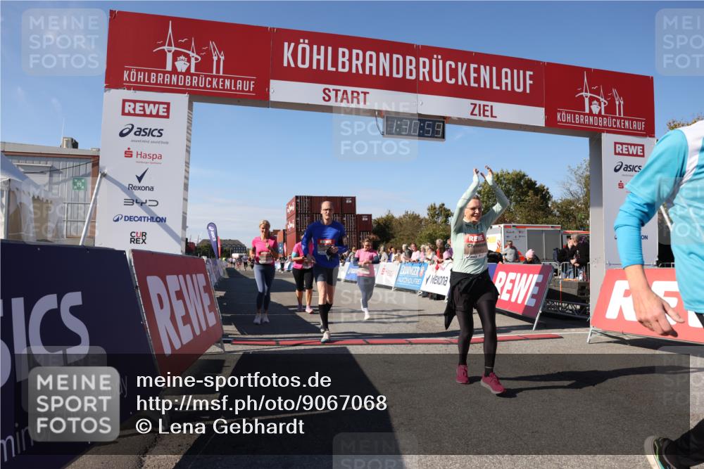 03.10.2025 - Köhlbrandbrückenlauf Lena Gebhardt http://msf.ph/oto/9067068 03.10.2025 13:30:59 Ziel 4715, 4734, 5005, 5142, 5185, 5206, 5349, 5402, 5938, 6537 meine-sportfotos.de
