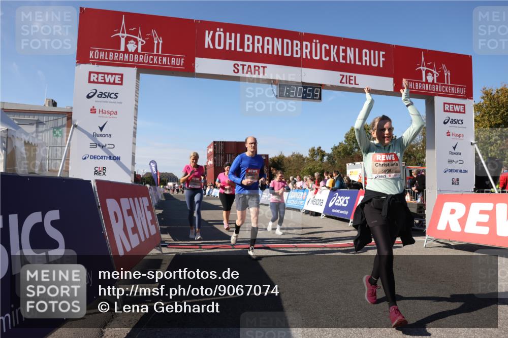03.10.2025 - Köhlbrandbrückenlauf Lena Gebhardt http://msf.ph/oto/9067074 03.10.2025 13:31:00 Ziel 4715, 4734, 5005, 5142, 5185, 5206, 5349, 5402, 5938, 6537 meine-sportfotos.de