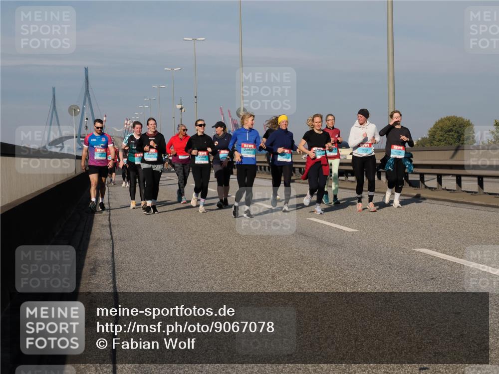 03.10.2025 - Köhlbrandbrückenlauf Fabian Wolf http://msf.ph/oto/9067078 03.10.2025 10:10:02 Position 3  meine-sportfotos.de