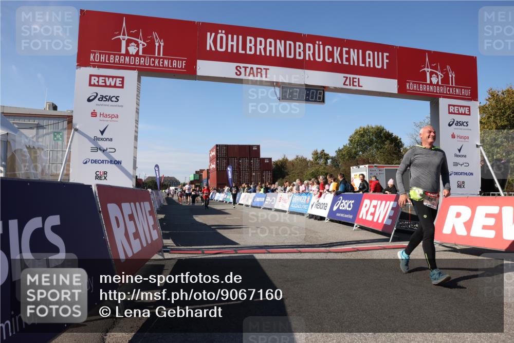 03.10.2025 - Köhlbrandbrückenlauf Lena Gebhardt http://msf.ph/oto/9067160 03.10.2025 13:31:09 Ziel 4800, 5185, 5206, 5349, 5362, 5772, 5773, 6375 meine-sportfotos.de