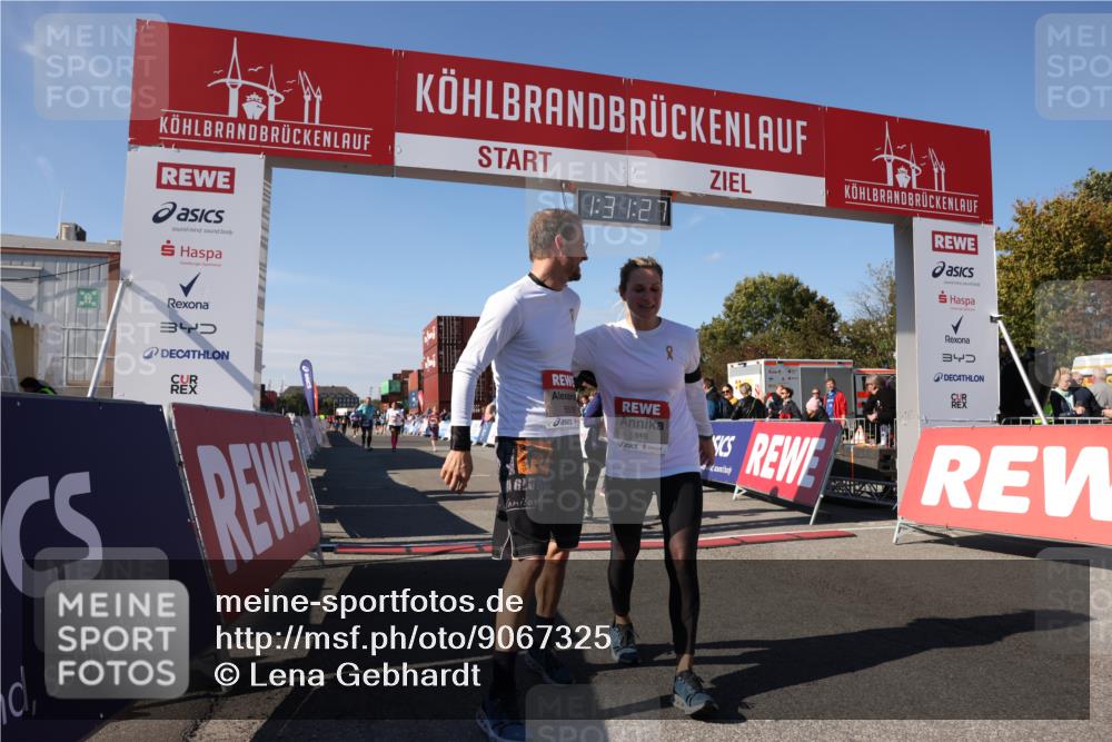 03.10.2025 - Köhlbrandbrückenlauf Lena Gebhardt http://msf.ph/oto/9067325 03.10.2025 13:31:28 Ziel 5030, 5065, 5171, 5222, 5425, 5511, 5518, 5519, 5598, 6597, 6731 meine-sportfotos.de