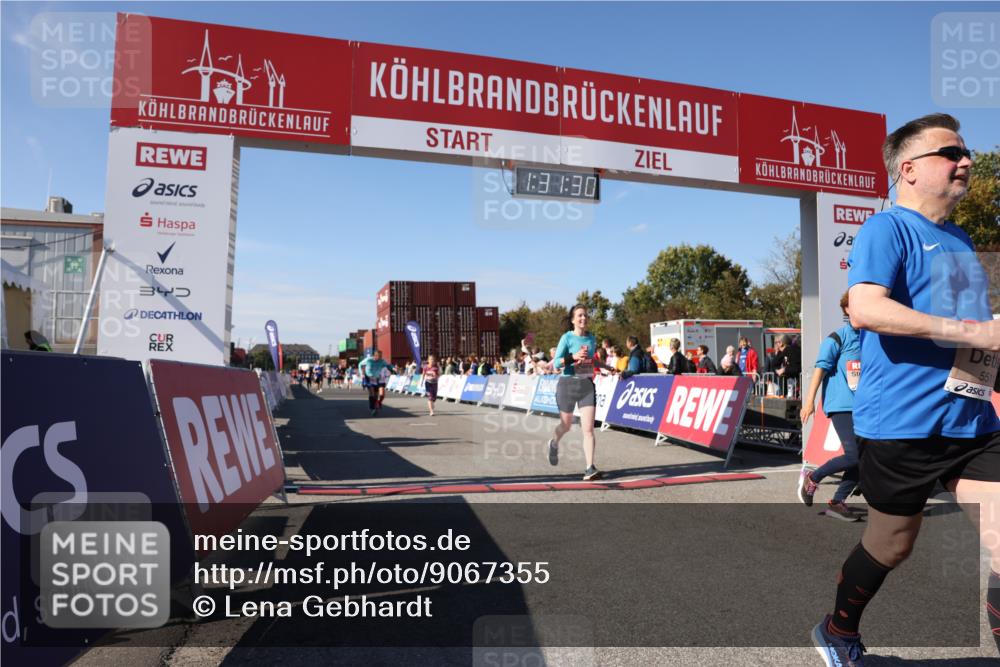03.10.2025 - Köhlbrandbrückenlauf Lena Gebhardt http://msf.ph/oto/9067355 03.10.2025 13:31:30 Ziel 5030, 5065, 5171, 5222, 5425, 5511, 5518, 5519, 5598, 6597, 6731 meine-sportfotos.de