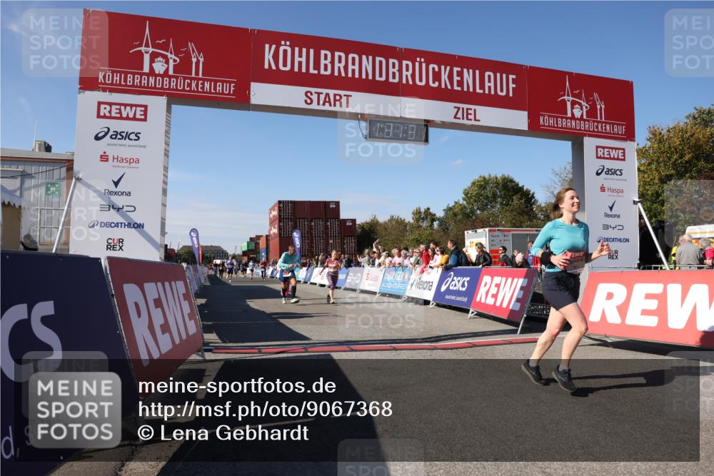 03.10.2025 - Köhlbrandbrückenlauf Lena Gebhardt http://msf.ph/oto/9067368 03.10.2025 13:31:31 Ziel 5065, 5171, 5222, 5425, 5511, 5518, 5519, 5598, 6597 meine-sportfotos.de