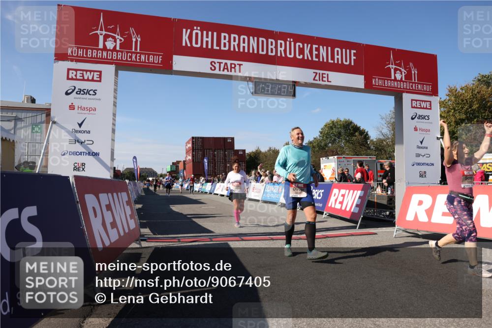 03.10.2025 - Köhlbrandbrückenlauf Lena Gebhardt http://msf.ph/oto/9067405 03.10.2025 13:31:34 Ziel 5065, 5171, 5222, 5425, 5511, 5518, 5519, 5598, 6072, 6597 meine-sportfotos.de