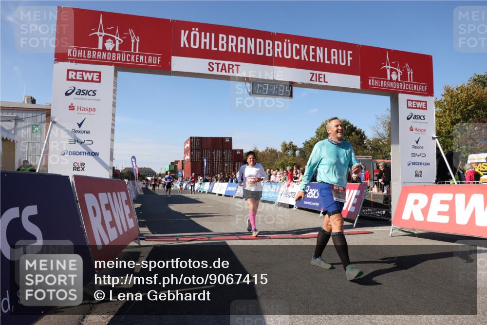 03.10.2025 - Köhlbrandbrückenlauf Lena Gebhardt http://msf.ph/oto/9067415 03.10.2025 13:31:35 Ziel 5057, 5065, 5171, 5222, 5425, 5511, 5518, 5519, 5598, 6072, 6597 meine-sportfotos.de