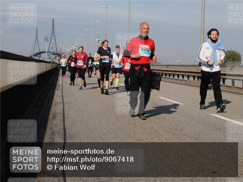 03.10.2025 - Köhlbrandbrückenlauf Fabian Wolf http://msf.ph/oto/9067418 03.10.2025 10:10:17 Position 3 2468 meine-sportfotos.de