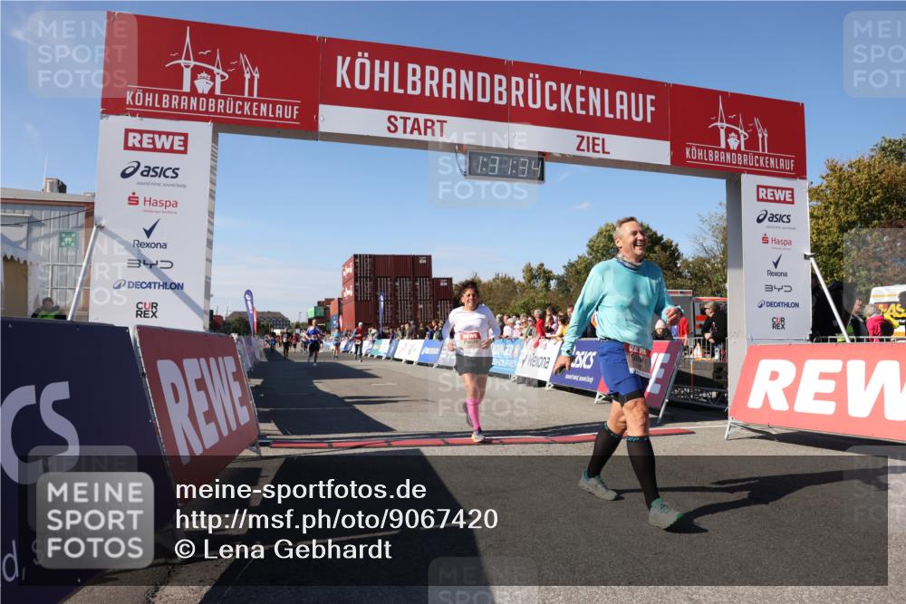 03.10.2025 - Köhlbrandbrückenlauf Lena Gebhardt http://msf.ph/oto/9067420 03.10.2025 13:31:35 Ziel 5057, 5065, 5171, 5222, 5425, 5511, 5518, 5519, 5598, 6072, 6597 meine-sportfotos.de