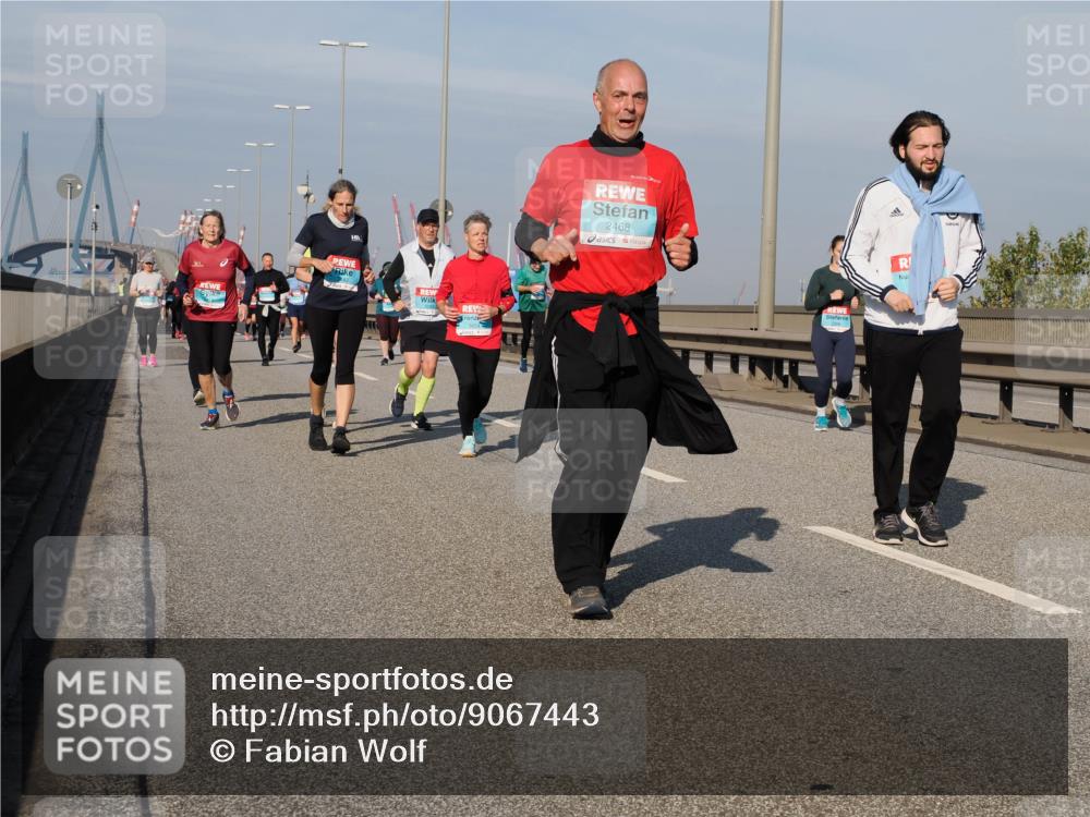 03.10.2025 - Köhlbrandbrückenlauf Fabian Wolf http://msf.ph/oto/9067443 03.10.2025 10:10:18 Position 3 2468 meine-sportfotos.de