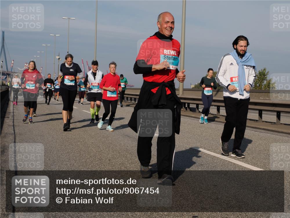 03.10.2025 - Köhlbrandbrückenlauf Fabian Wolf http://msf.ph/oto/9067454 03.10.2025 10:10:19 Position 3 468 meine-sportfotos.de