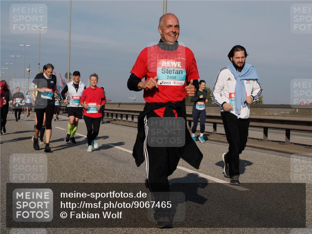 03.10.2025 - Köhlbrandbrückenlauf Fabian Wolf http://msf.ph/oto/9067465 03.10.2025 10:10:19 Position 3 2468 meine-sportfotos.de