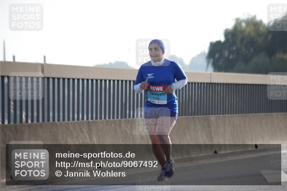 03.10.2025 - Köhlbrandbrückenlauf Jannik Wohlers http://msf.ph/oto/9067492 03.10.2025 09:30:04 Position 3 3184 meine-sportfotos.de
