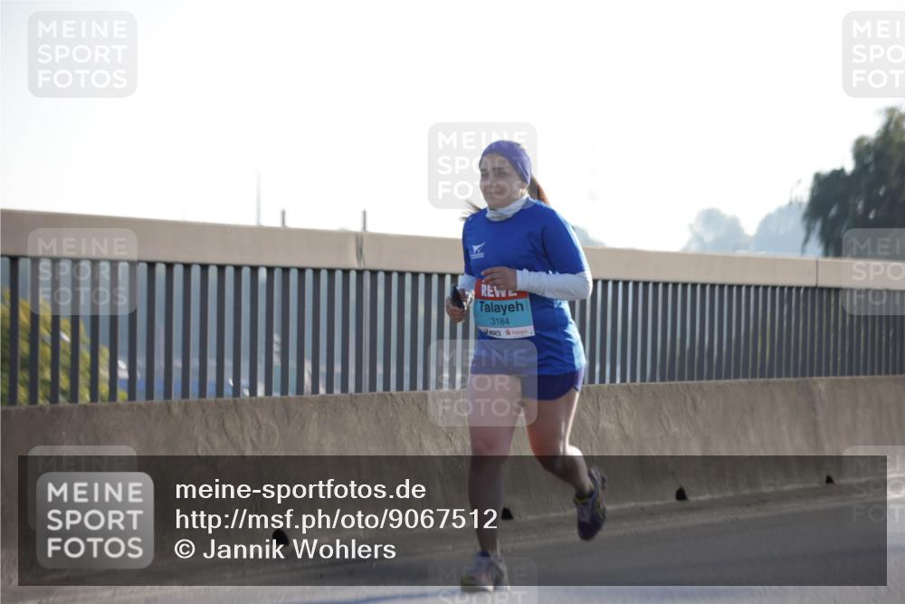 03.10.2025 - Köhlbrandbrückenlauf Jannik Wohlers http://msf.ph/oto/9067512 03.10.2025 09:30:05 Position 3 3184 meine-sportfotos.de