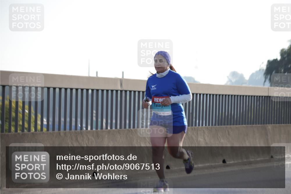 03.10.2025 - Köhlbrandbrückenlauf Jannik Wohlers http://msf.ph/oto/9067513 03.10.2025 09:30:05 Position 3 3184 meine-sportfotos.de