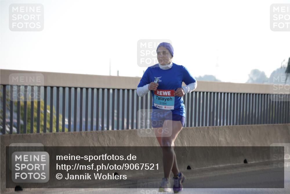 03.10.2025 - Köhlbrandbrückenlauf Jannik Wohlers http://msf.ph/oto/9067521 03.10.2025 09:30:05 Position 3 3184 meine-sportfotos.de