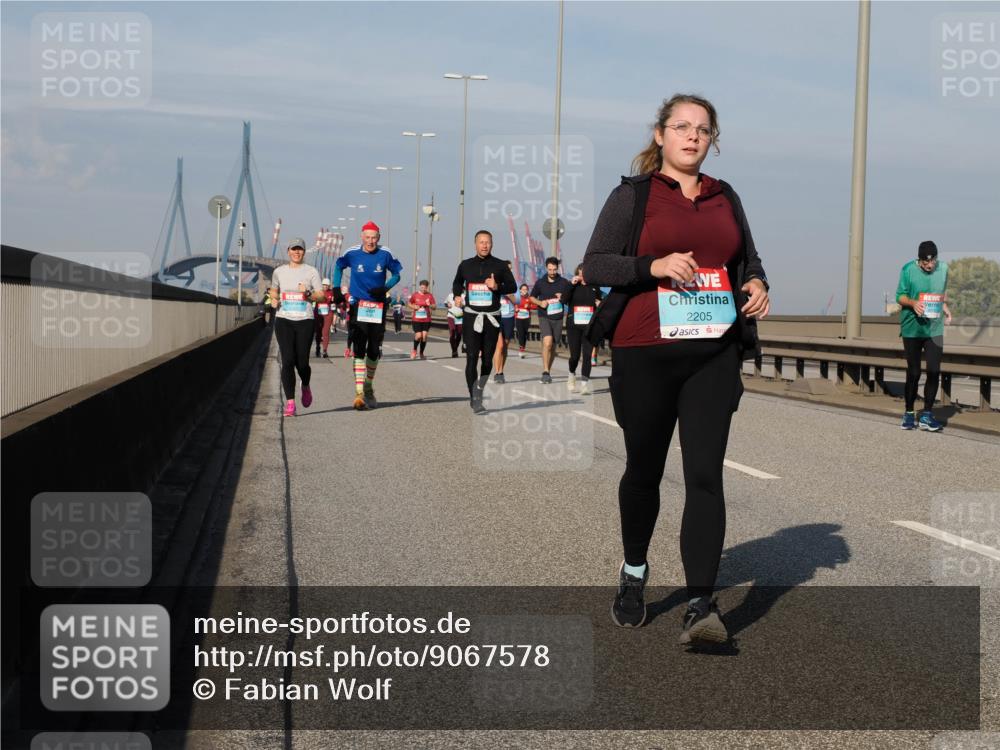 03.10.2025 - Köhlbrandbrückenlauf Fabian Wolf http://msf.ph/oto/9067578 03.10.2025 10:10:25 Position 3 2205 meine-sportfotos.de