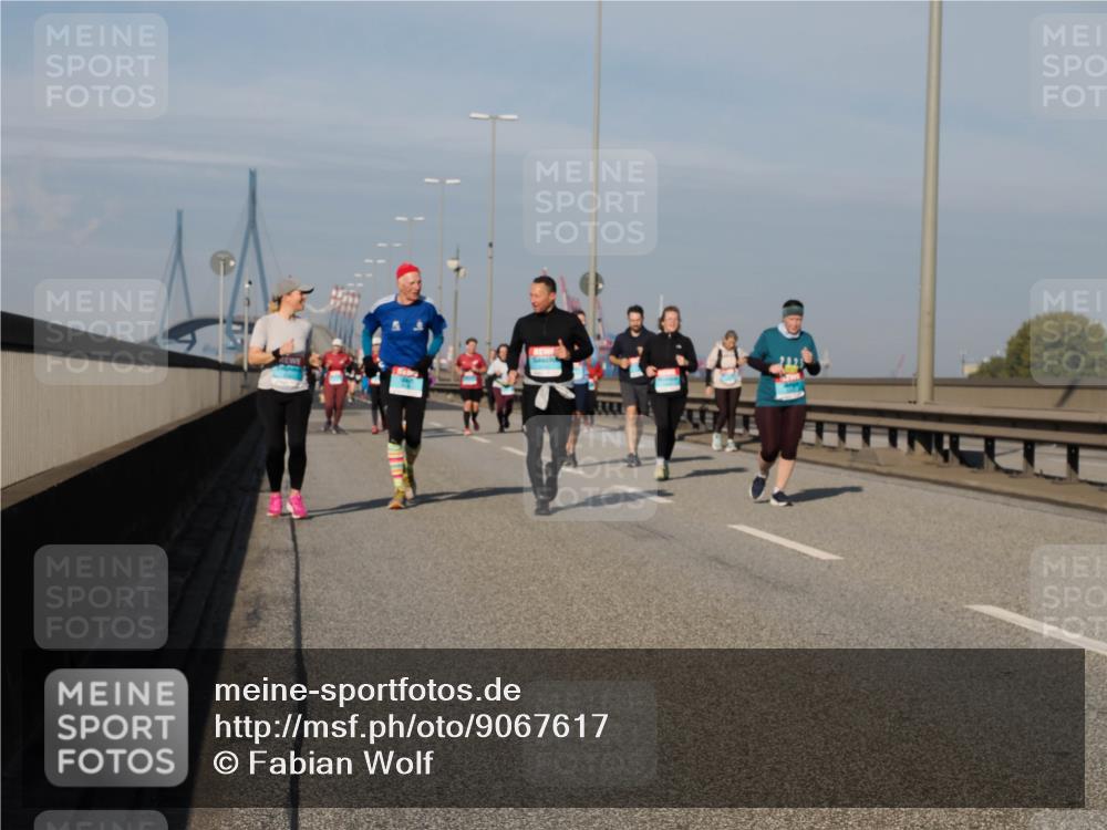 03.10.2025 - Köhlbrandbrückenlauf Fabian Wolf http://msf.ph/oto/9067617 03.10.2025 10:10:26 Position 3  meine-sportfotos.de