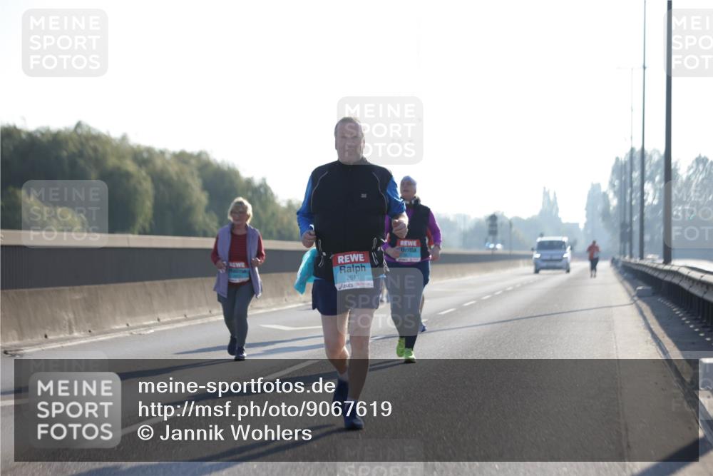 03.10.2025 - Köhlbrandbrückenlauf Jannik Wohlers http://msf.ph/oto/9067619 03.10.2025 09:30:19 Position 3 2611 meine-sportfotos.de
