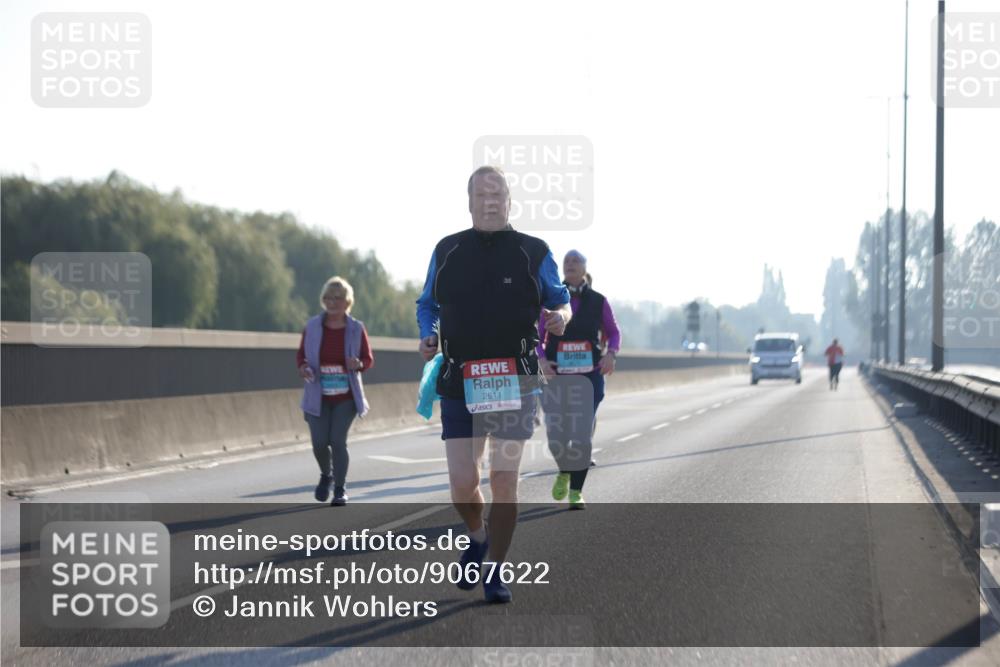 03.10.2025 - Köhlbrandbrückenlauf Jannik Wohlers http://msf.ph/oto/9067622 03.10.2025 09:30:19 Position 3 2611 meine-sportfotos.de