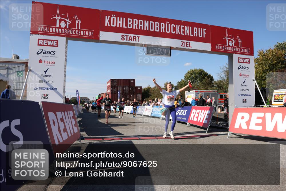 03.10.2025 - Köhlbrandbrückenlauf Lena Gebhardt http://msf.ph/oto/9067625 03.10.2025 13:32:02 Ziel 4443, 4842, 4902, 5155, 5246, 5247, 5248, 5267, 6076, 6126, 6460, 6736 meine-sportfotos.de