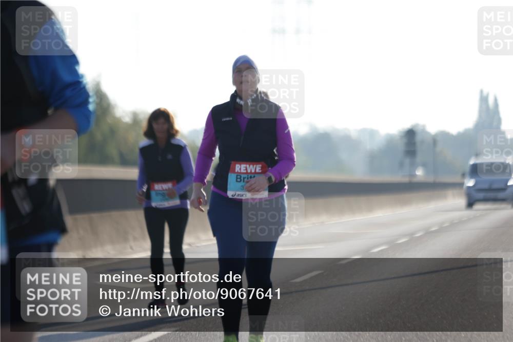 03.10.2025 - Köhlbrandbrückenlauf Jannik Wohlers http://msf.ph/oto/9067641 03.10.2025 09:30:20 Position 3 3 meine-sportfotos.de