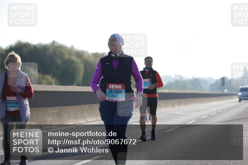 03.10.2025 - Köhlbrandbrückenlauf Jannik Wohlers http://msf.ph/oto/9067672 03.10.2025 09:30:23 Position 3 2653, 3575 meine-sportfotos.de